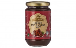 Woh Hup Spicy Black Bean Sauce   Glass Jar  340 grams